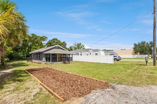 Popular AUBURNDALE HEIGHTS Real Estate