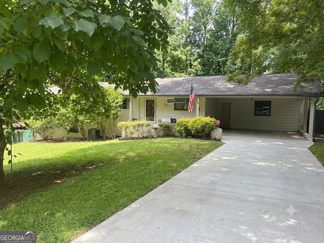 Cheap COLONIAL Real Estate