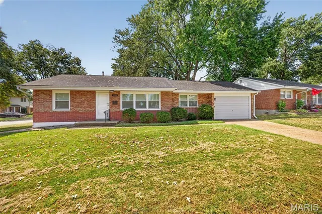 Popular Upton Place Add Real Estate