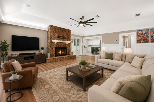 Popular Johanssen Real Estate
