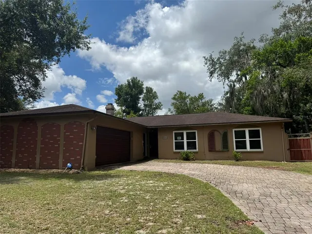 Popular BRIARWOOD UNIT 2 Real Estate