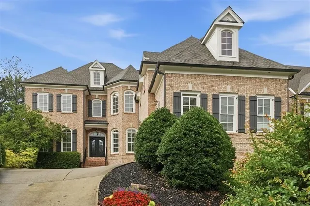 Popular OVERLOOK @ MARIETTA COUNTRY CLUB Real Estate