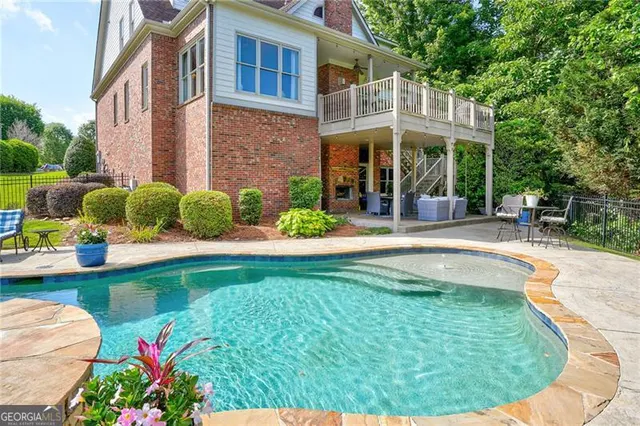 Expensive Wentworth Manor Real Estate