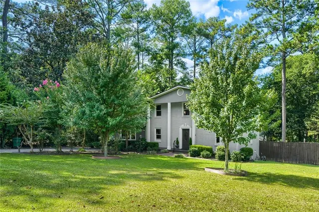 Popular Concord Manor Real Estate