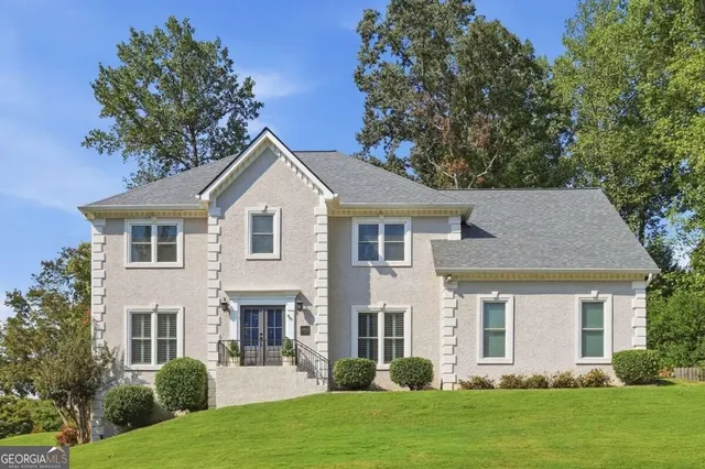 Expensive Cambridge Forest Real Estate