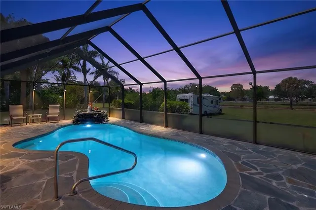 Popular ACREAGE HEADER Real Estate
