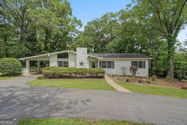 Expensive Brockwood Real Estate
