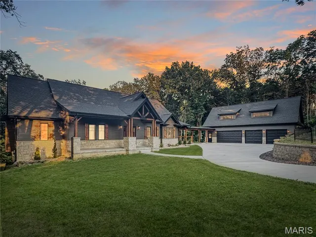 Popular Labadie Real Estate