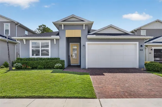 Popular RIVERSIDE OAKS Real Estate