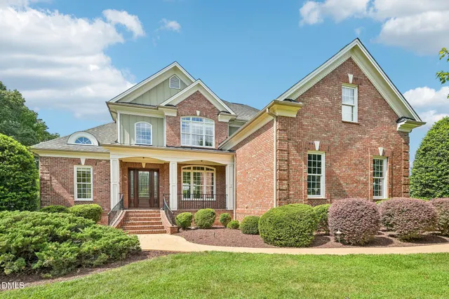 Popular Banks Pointe Real Estate