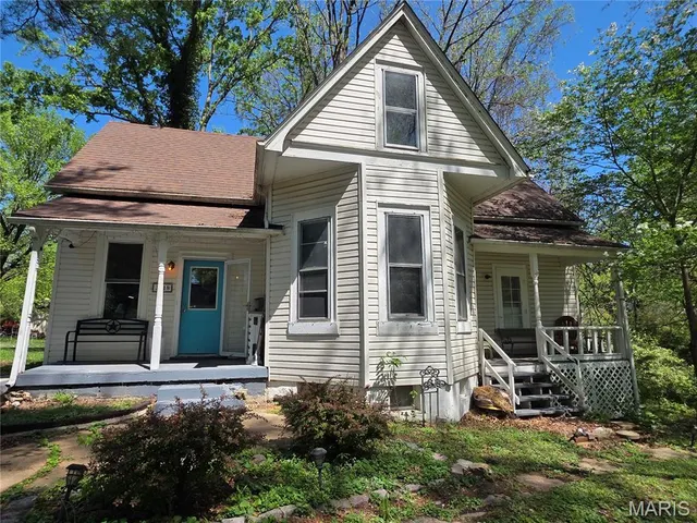Popular Union Place Real Estate