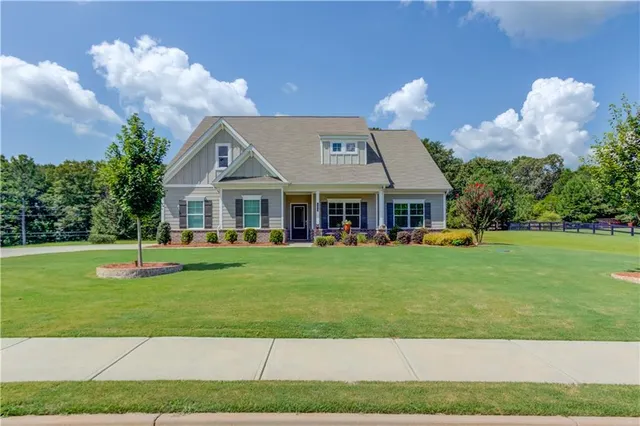 Popular Pine View Estates Real Estate