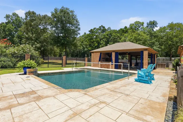 Expensive Montgomery Trace 06 Real Estate
