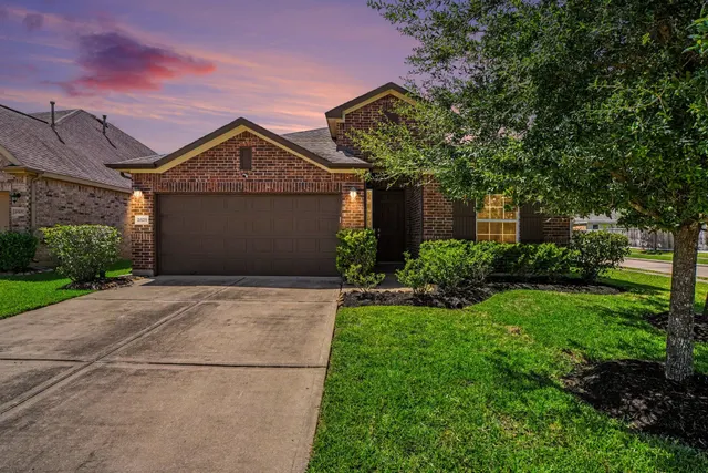 Popular Fieldstone Sec 12 Real Estate