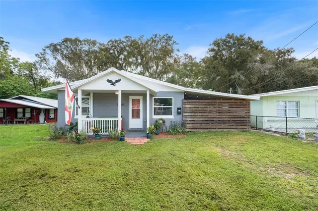Cheap LAKE WEIR Real Estate