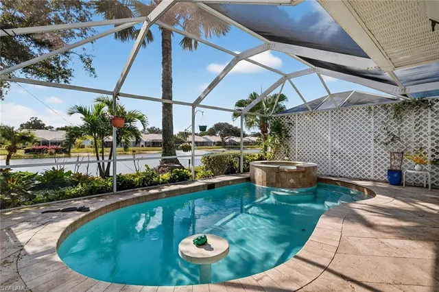 Popular NORTHSHORE LAKE VILLAS Real Estate