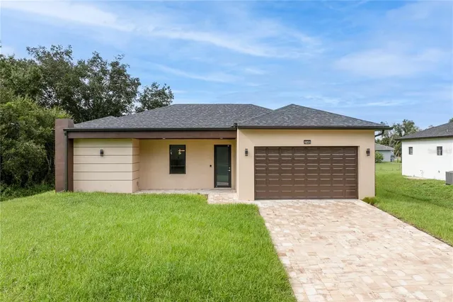 Popular PORT CHARLOTTE SEC 033 Real Estate