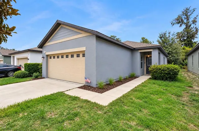 Cheap LINCOLN OAKS Real Estate