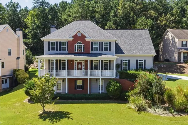 Popular Ivy Green Real Estate