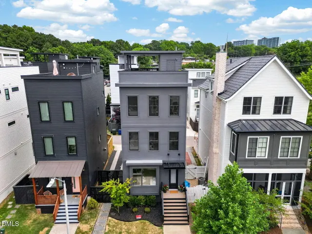 Popular Caraleigh Real Estate