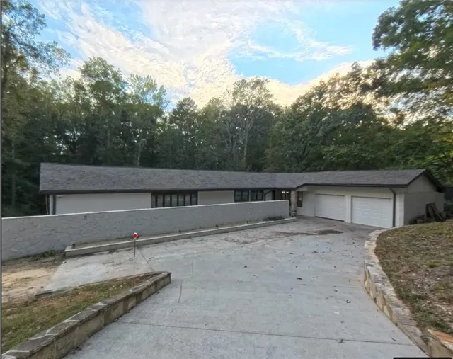 Popular Paces Forest Real Estate
