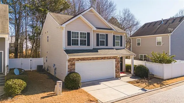 Popular Cottage Cove Real Estate