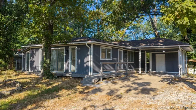 Popular Hidden Oaks Estates Real Estate
