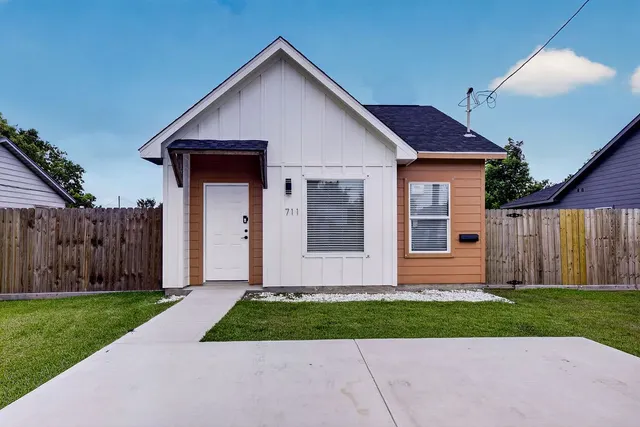 Popular Toohey Real Estate