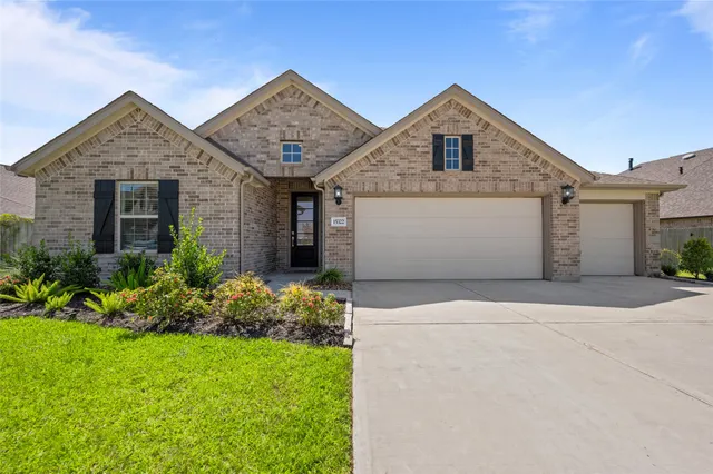 Cheap Lakes of Champions Estates Real Estate