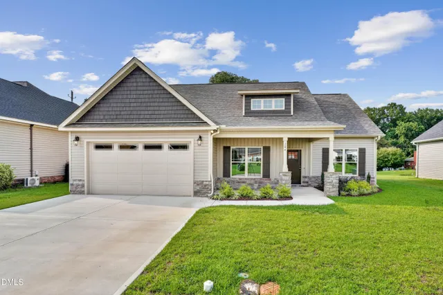 Popular Kingston Place Real Estate