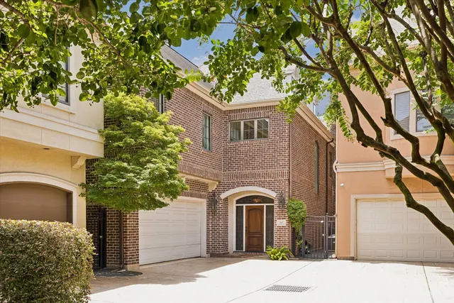 Popular Hutchinson 04 Hackberry Real Estate
