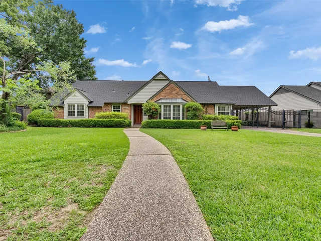 Popular Memorial Pines Sec 02 Real Estate