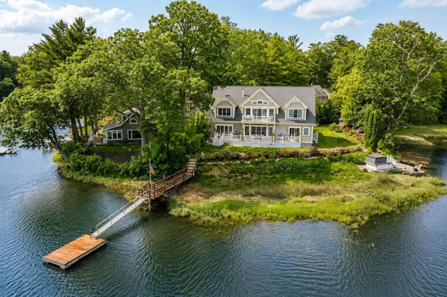 Expensive Bellamy River Real Estate