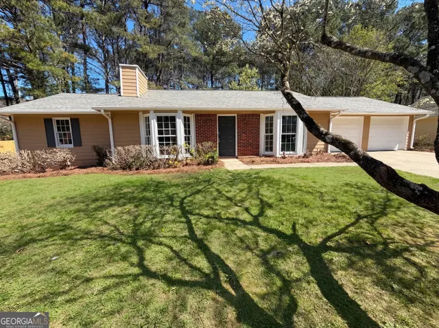 Popular HENSON PLACE Real Estate