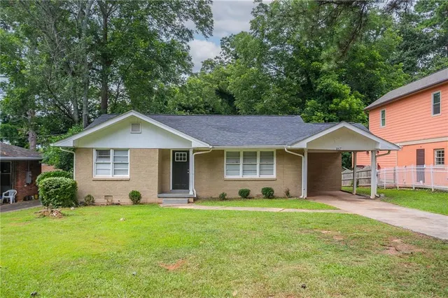 Popular Glenco Manor Real Estate