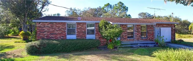Cheap AVON PARK LAKES Real Estate