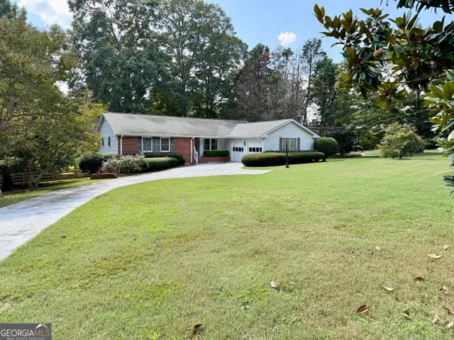Cheap Colonial Estates Real Estate
