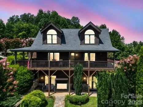 Expensive Hidden Lake Real Estate