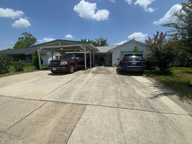 Cheap Glenview Sec 02 Real Estate