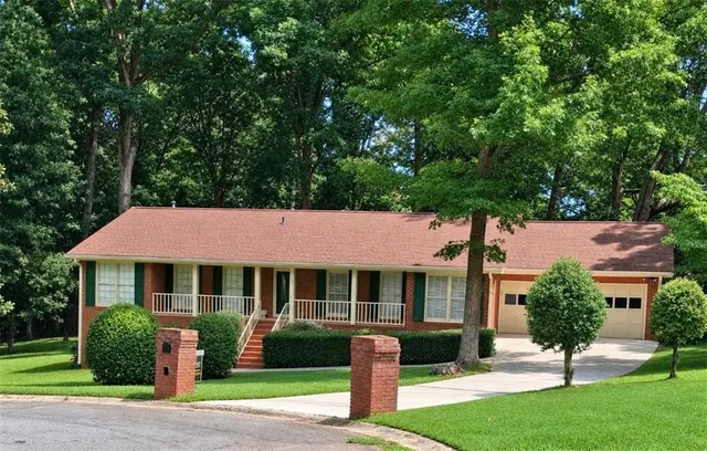 Popular Fieldstone Estates Real Estate