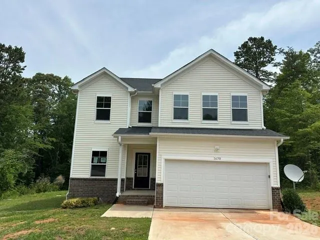 Popular Ashton Glen Real Estate