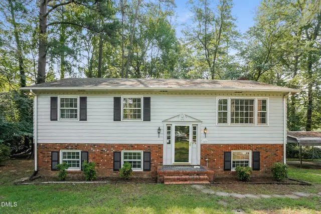 Popular Green Real Estate