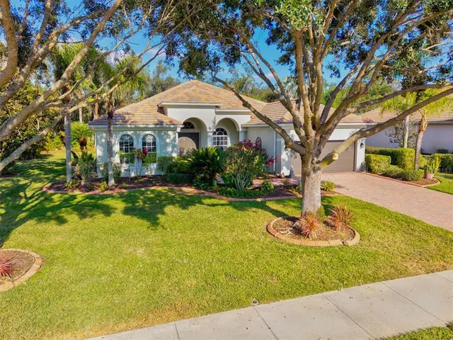 Popular COUNTRY MEADOWS PH I Real Estate