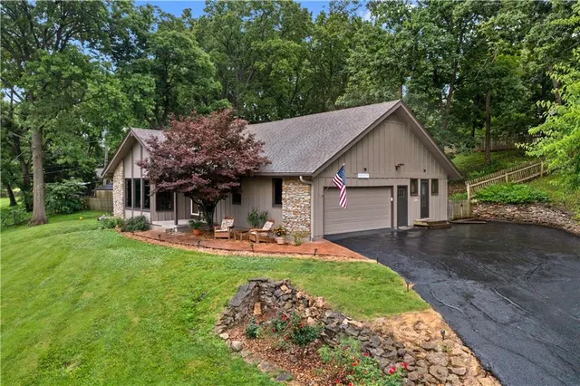 Popular Wyckford Estates Real Estate
