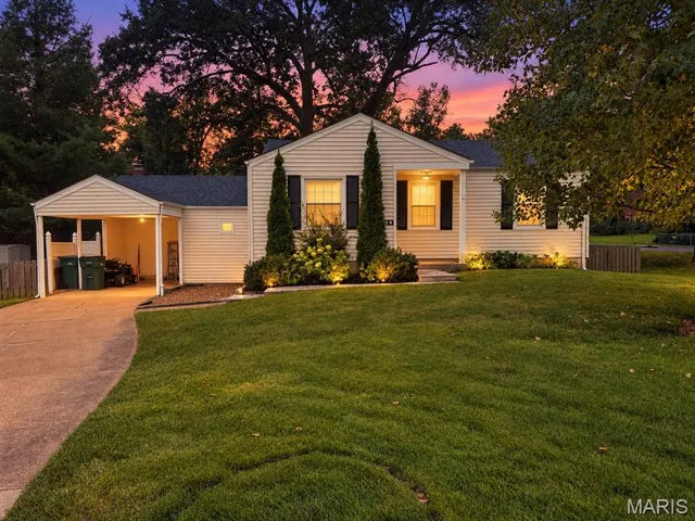 Popular Webster Hillside Real Estate