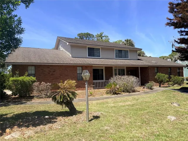 Popular PELICAN BAY PH 02 Real Estate