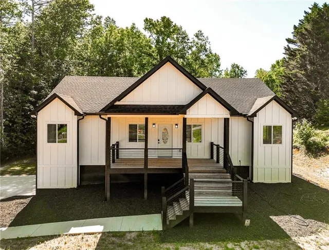 Popular Oakmont Real Estate