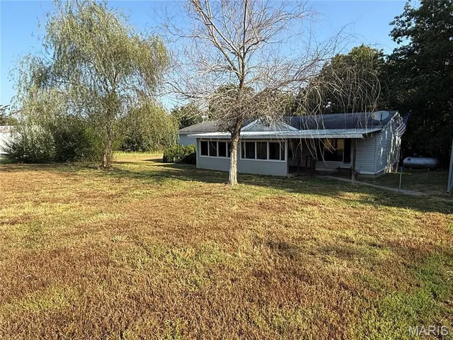 Cheap Plainview Sub Real Estate