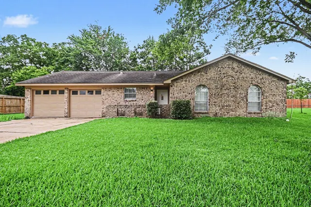 Popular Diamond C Real Estate