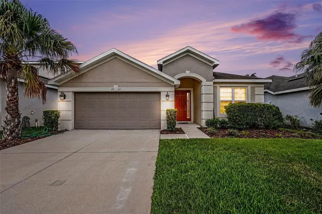 Popular OAK CREEK PRCL 9 Real Estate